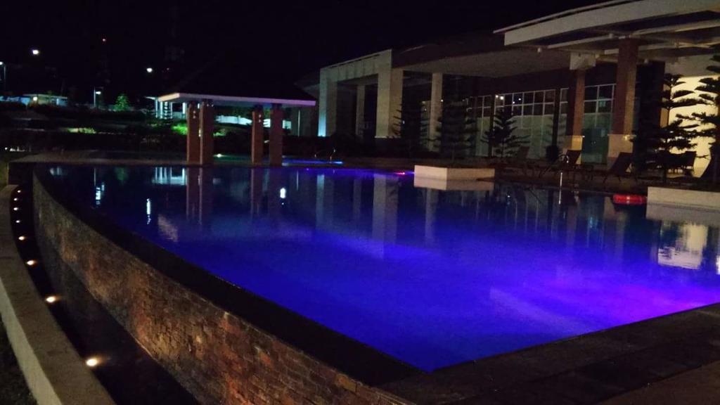Cozy Staycation Tagaytay At Wind Residences Tagaytay City Exterior foto